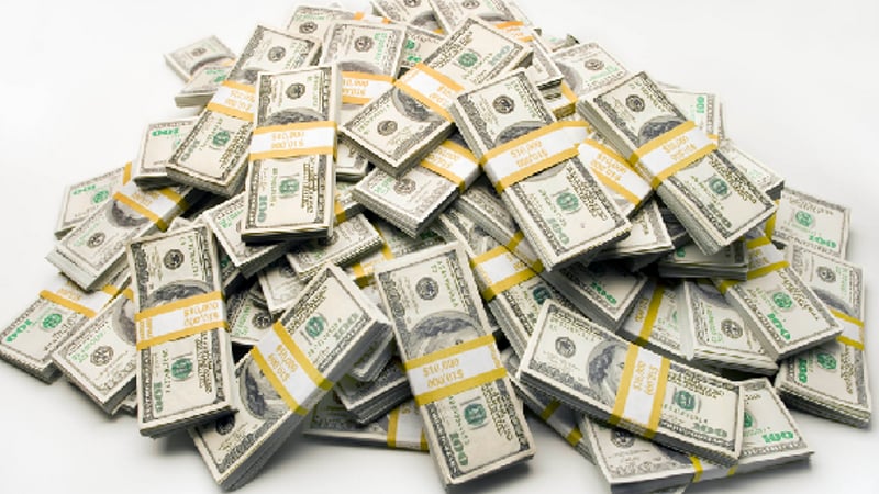 Huge Progressive Jackpots Ready to Burst Ahead of July